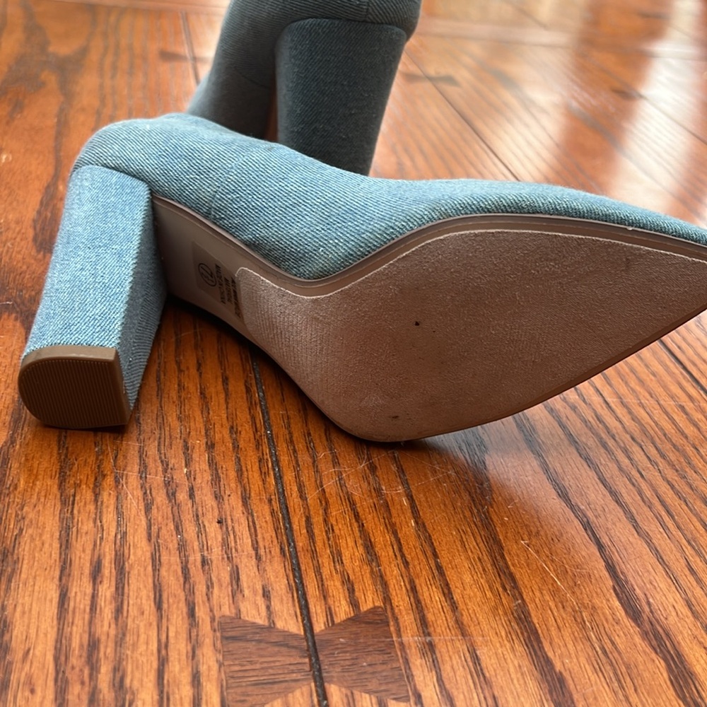 Jean Heels - Picture 3 of 3